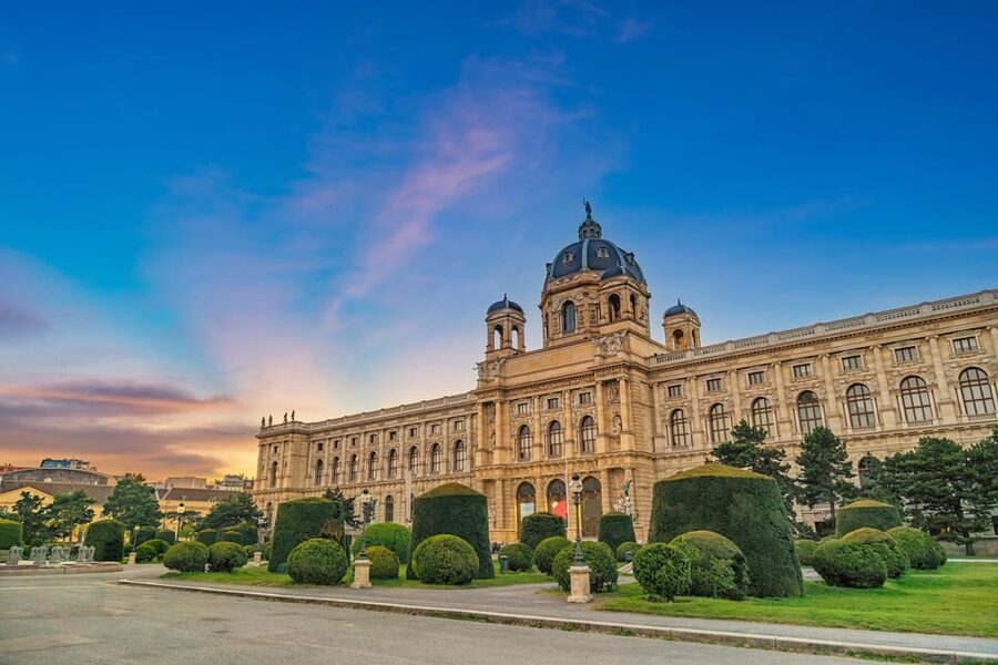 Private day trip from Budapest to Vienna and back - Who This Trip Fits Best