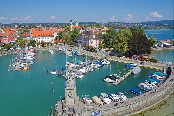 Private Daytrip by Car to Liechtenstein, Germany, Austria & Swiss - The scenic Zurich to Bregenz stretch: photo stops and lake views