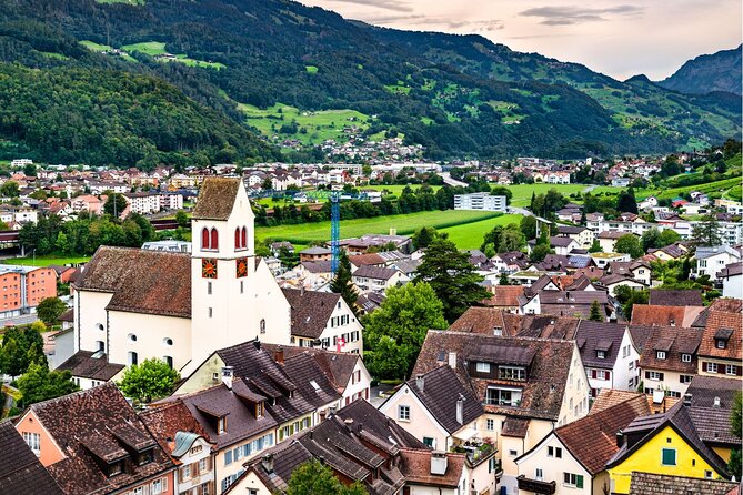 Private Daytrip by Car to Liechtenstein, Germany, Austria & Swiss - How the private car part actually affects your day