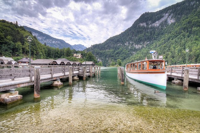 Private Eagle's Nest and King's Lake Tour from Salzburg - Stop 1: the Eagle’s Nest bus departure point and WWII photo stops