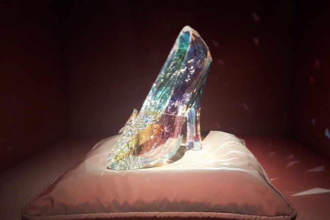 Private Half-day Tour to Swarovski Crystal World in Wattens - Shopping, optional lunch, and how to use your free time