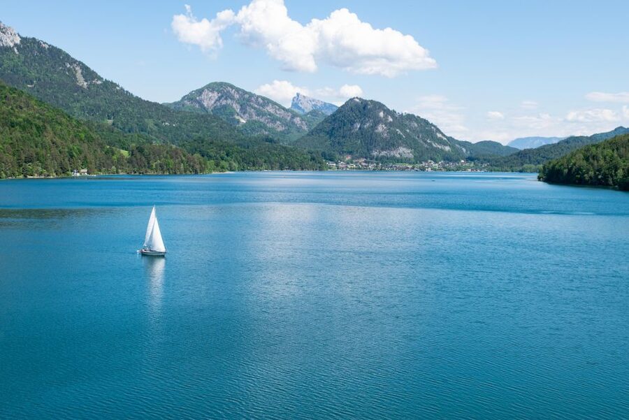 Private Hallstatt Full-Day Tour - St. Gilgen on Lake Wolfgang: Sound of Music and Mozart crumbs