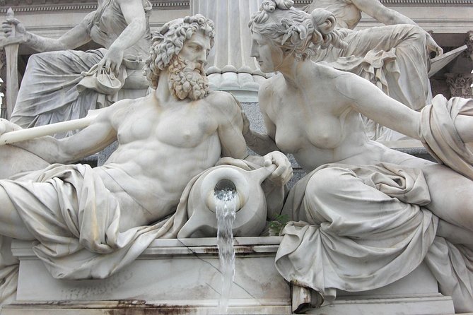 Private Introduction to Vienna Walking Tour - How Private, 3 Hours, Up to 10 People Works in Real Life