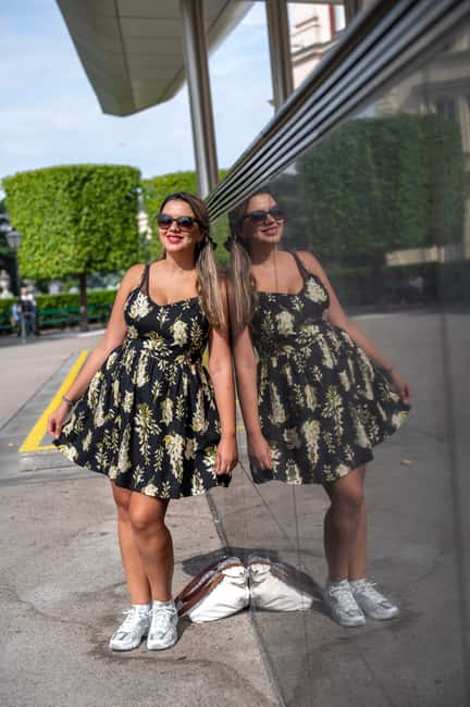 Private Photoshoot in Vienna City Center - The Kitti photo process, previews during the shoot and editing after