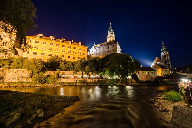 Private Return Day Trip from Linz to Cesky Krumlov with Guided Tour - Practical Tips So You Enjoy Český Krumlov Without Burning Time