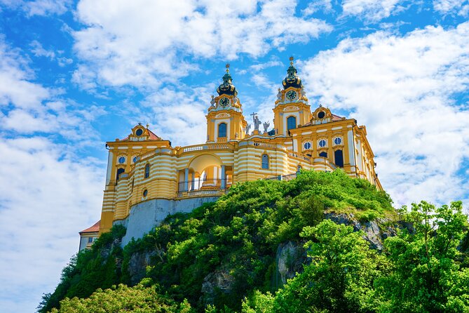 Private Tour from Vienna to Melk and Dürnstein - From Vienna by private car: why this format works