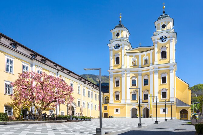 Private tour Salzburg - Mondsee - St. Gilgen with local driver - Time budgeting for a smooth 7 to 8 hours