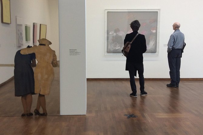 Private Tour with an Art Historian of the Leopold Museum: Gustav Klimt, Egon Schiele and Viennese Art Nouveau - What changes when you have an art historian, not just a ticket