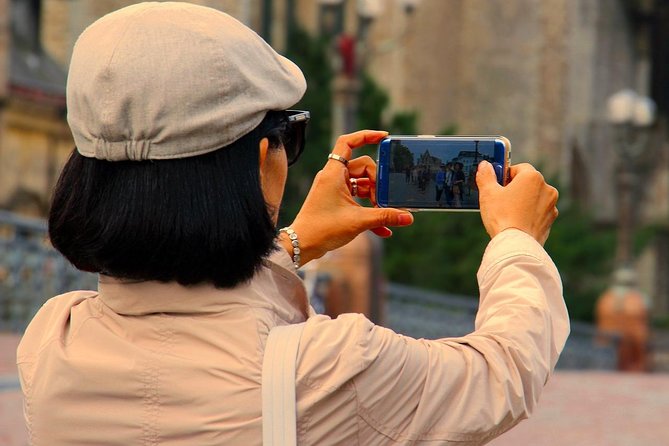 Private Transfer from Vienna to Prague, Hotel-to-hotel, English-speaking driver - Pickup and drop-off: the small details that make or break the day
