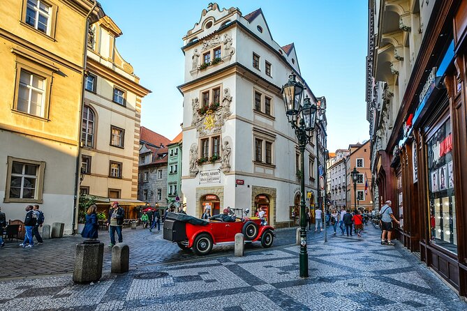 Private Transfer from Vienna to Prague with Stop in Hluboká or Český Krumlov - Český Krumlov stop: UNESCO charm in a tight two-hour window