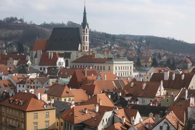 Private transfer in a Sanitized Car Prague to Vienna with 2h stop Cesky Krumlov - Private, sanitized car pickup from your Prague accommodation