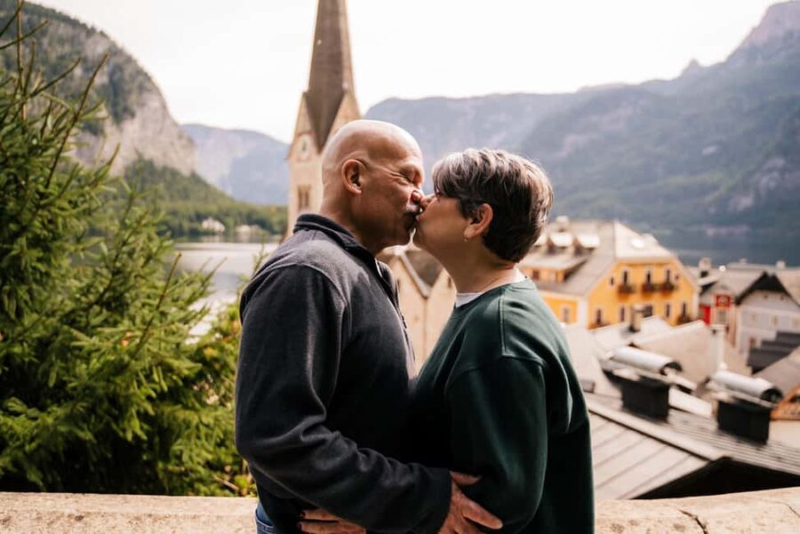 Private Vacation Photoshoot with Photographer in Hallstatt - Photo delivery: 20 or 45 edited images, fast and in high resolution
