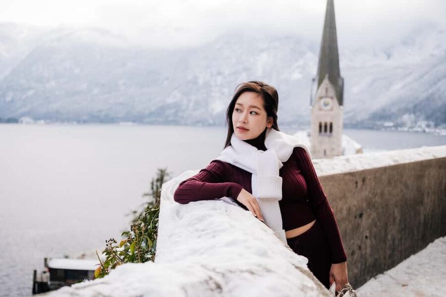 Private Vacation Photoshoot with Photographer in Hallstatt - Session lengths: 30 minutes versus 1 hour