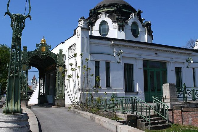Private Vienna Art Nouveau Walking Tour - Operngasse meeting point and the warm-up at the Secession Building