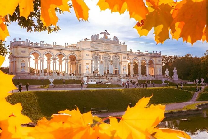 Private Vienna Walking Tour with Private Local Guide - Graben and Kohlmarkt: elegant shopping streets you can actually enjoy