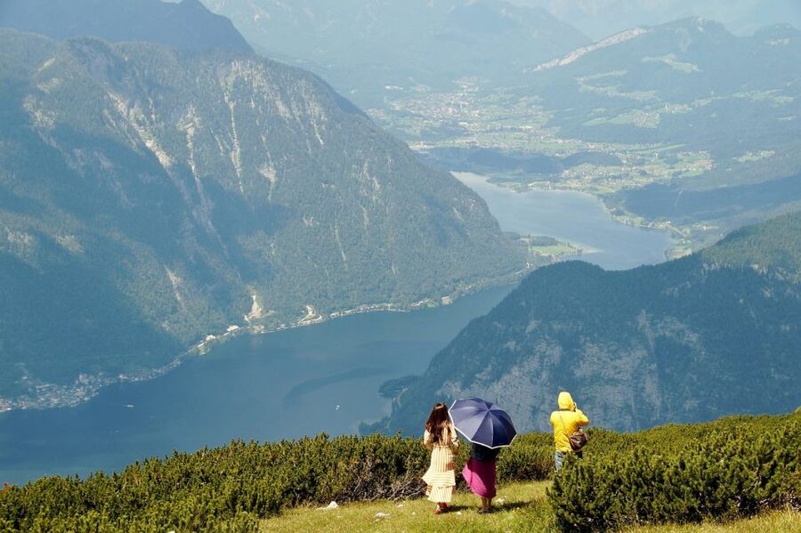 Private Walking Tour of Hallstatt Market Square and Churches - Price and value for a group of up to 4