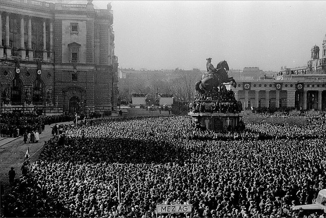 Private World War II Walking Tour in Vienna - Price and Value for a Group Up to 15