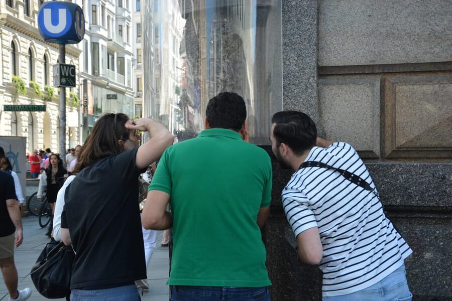 Riddle Tour: Explore the Hidden Gems of Vienna - Who should book this riddle tour, and who should skip it