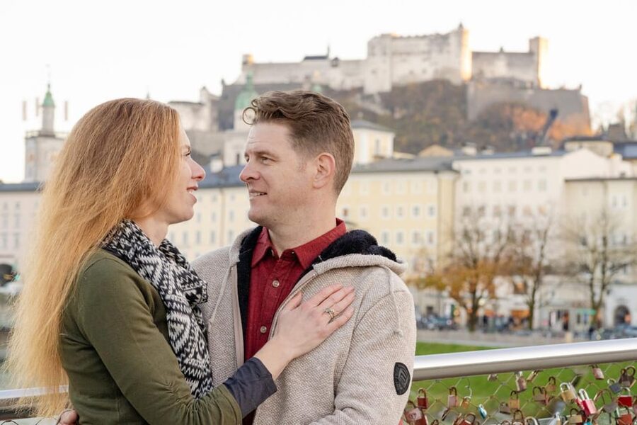 Salzburg City: private photoshoot at Salzburgs landmarks - The meeting point: where the shoot starts in style