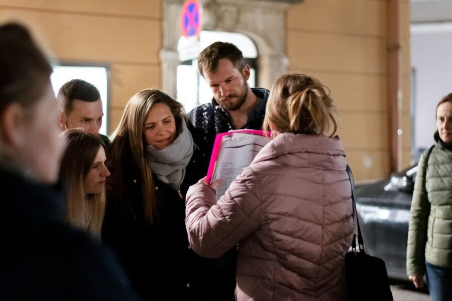 Salzburg: Dark History Tour - Humor and darkness: finding the balance that keeps you listening
