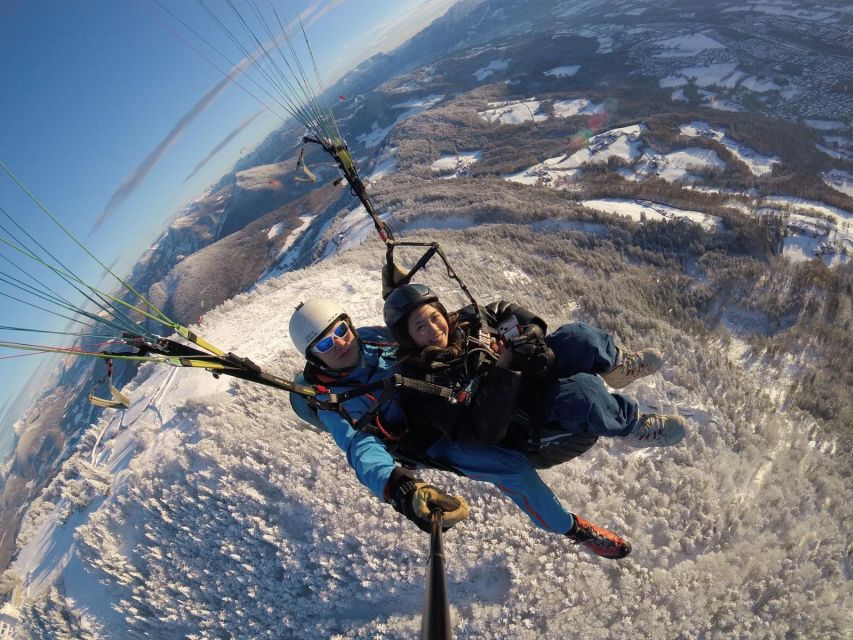 Salzburg like an eagle: tandem paragliding from Gaisberg - Meeting at the top, with the Goasnalm as your easy anchor