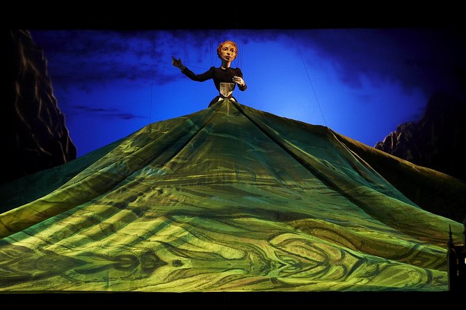 Salzburg Marionette Theater: The Sound of Music - Your evening plan: when to arrive and how the night flows