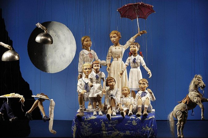 Salzburg Marionette Theater: The Sound of Music - What you actually experience inside the auditorium
