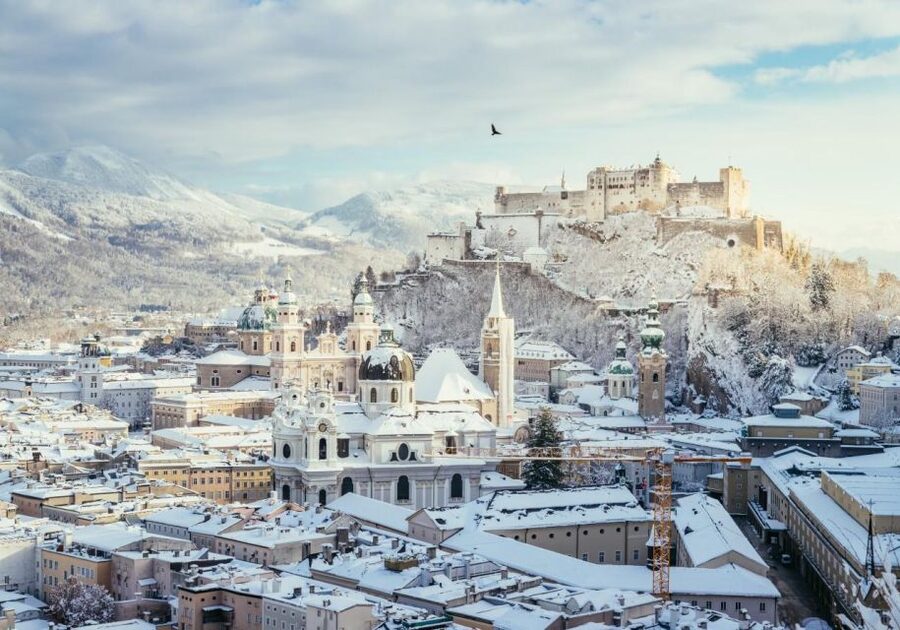 Salzburg: Old Town, Mozart, & Mirabell Gardens Walking Tour - Two hours in Salzburg: why this Old Town route works