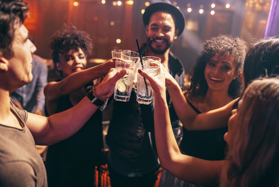 Salzburg: Pubcrawl Tour through best Bars and Clubs in Town - Where the Crawl Starts: Linzer G. 68 and Your First Meet Spot