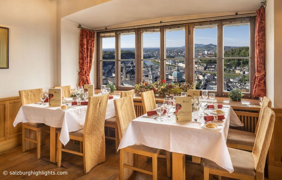 Salzburg: River Cruise, Dinner & Fortress Concert - Panorama Restaurant dinner: what you get, and how to think about the view
