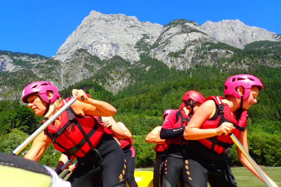 Salzburg: River Rafting Trip for Beginners - 10km Beginners Whitewater: Sandbanks, Surges, and Splash Moments