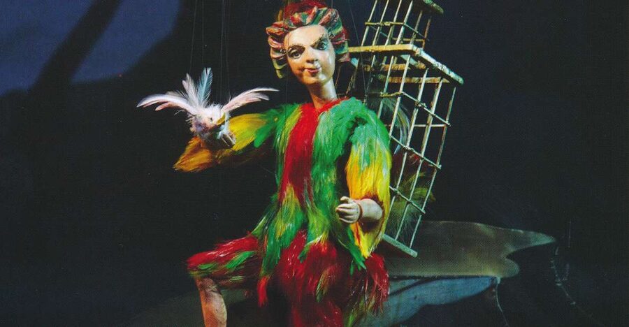 Salzburg: The Magic Flute at Marionette Theater Ticket - The puppeteers behind the curtain: why the craft becomes part of the story