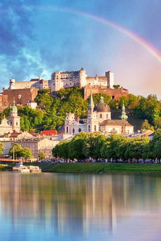 Salzburg Tour: Mirabell Gardens, Sound of Music, Mozart - Mozart on Getreidegasse: Birthplace and a former residence
