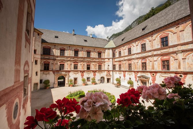Schloss Tratzberg – Hörspielführung - The view over the Unterinntal: why the castle position matters