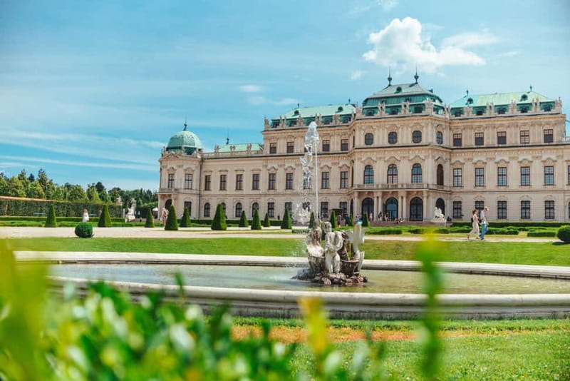 Schönbrunn, Belvedere, HOP ON HOP OFF - Vienna FLEXI Pass - What I’d watch for before you go