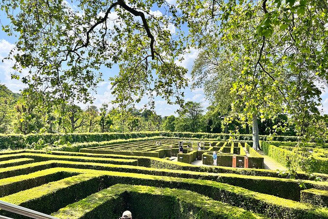 Schönbrunn Palace and Garden Tour - Stop 2: Imperial Gardens stroll, statues, and the Gloriette view