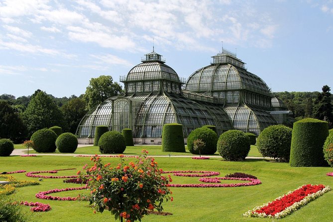 Schönbrunn Palace and Gardens Tour - Stop 1: Schönbrunn Gardens and the Gloriette viewpoint