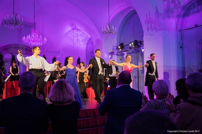 Schönbrunn Palace Concerts in Vienna - Where you are really going: the Orangery vs. inside-the-palace rooms