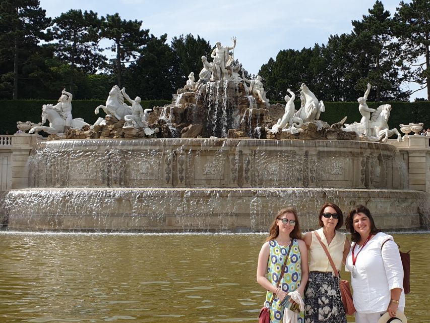 Schönbrunn Palace & Gardens Tour - The 2.5-hour flow at Schönbrunn, from arrival to final stop