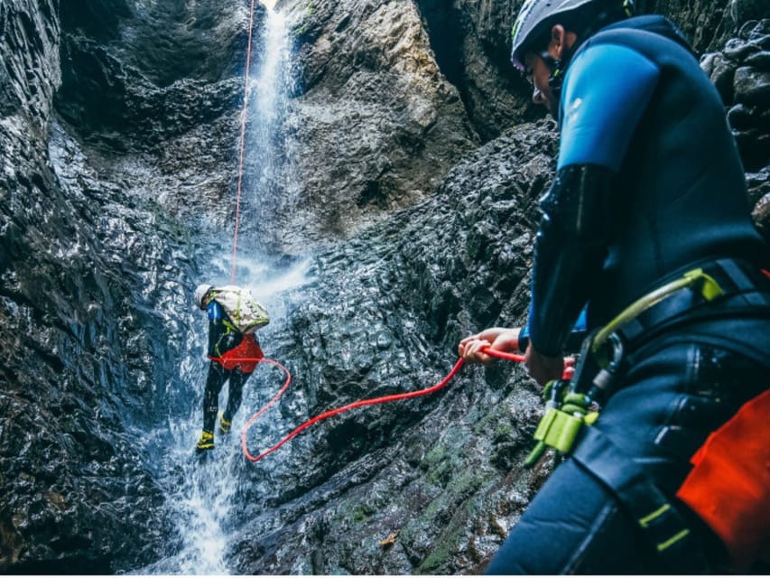 Schwarzwasserbach: Canyoning in Austria's Kleiwalsertal - Jumping and abseiling on your terms