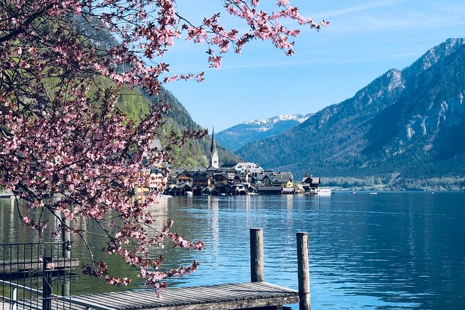 Self-Guided Private Tour of Hallstatt. Best photo-points, panoramic views, cafes - Why Hallstatt is tricky, and why this route helps