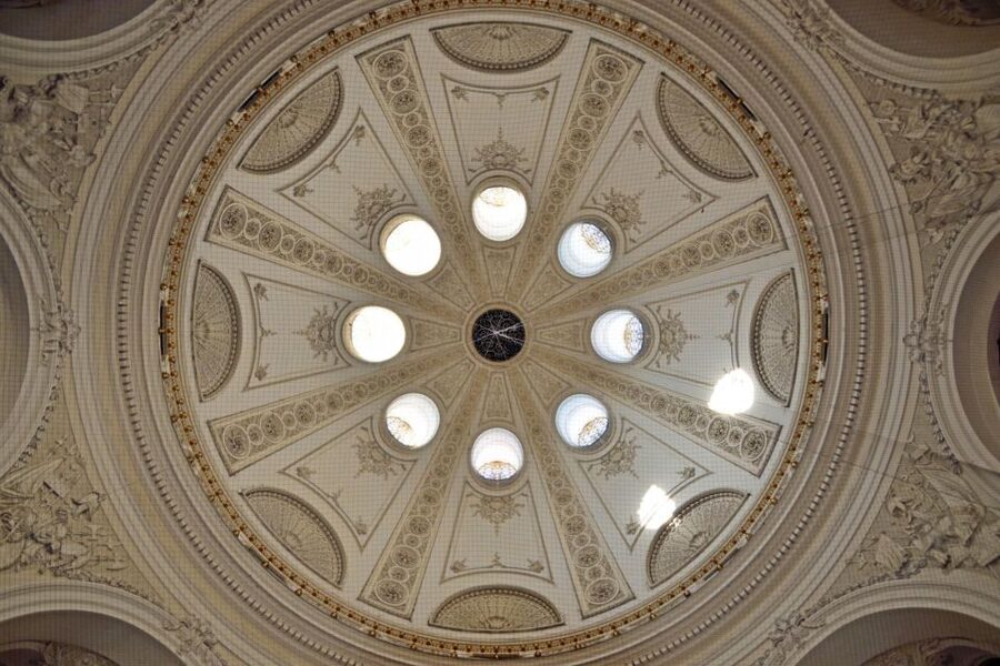 Skip-the-line Private Tour Kunsthistorisches Museum Vienna - The 3-hour option: museum time plus an easy round-trip