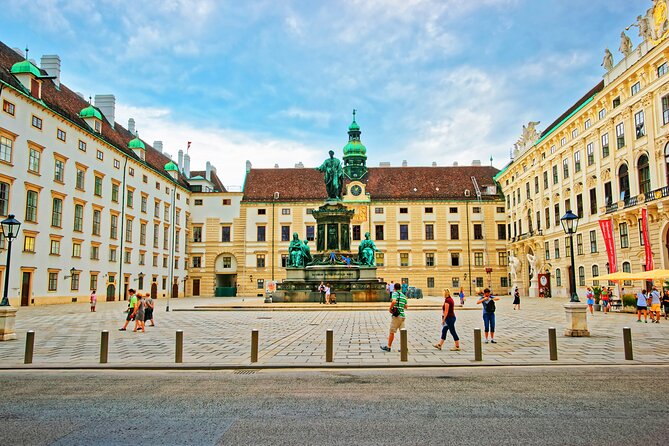 Skip-the-Line Sisi Museum, Hofburg and Gardens Tour Vienna - Heldenplatz: The big square, the big views, and the best photo angle