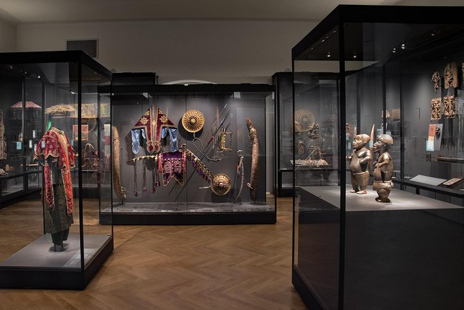 Skip the Line: Weltmuseum Wien Ticket - Weltmuseum Wien in Vienna’s Hofburg: what you’re stepping into