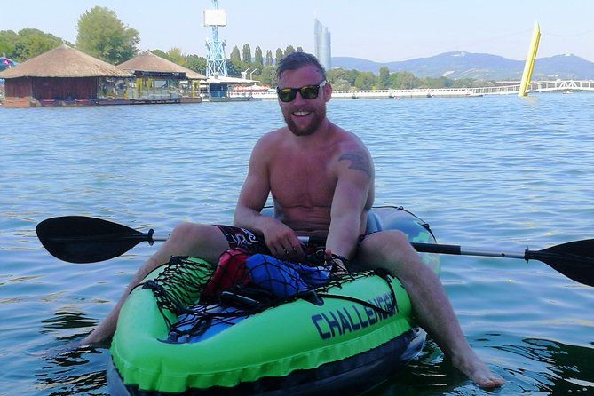 Small-Group Guided Kayak Tour of Vienna - How difficult is it, really, and what the guide does for you