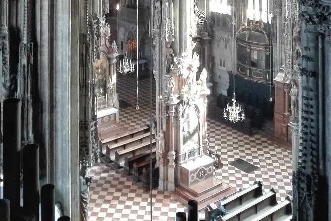 St. Stephen's cathedral - old symbol newly discovered - Price and Value: Why 48.85 Can Work Well