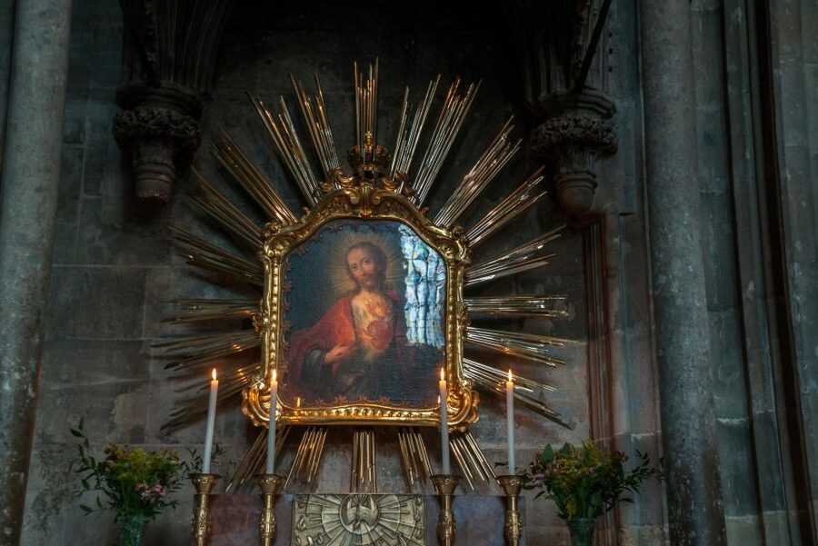 St Stephen's Cathedral Vienna Old Town Walking Tour - 2.5-hour option: climb the North and South Towers and add Treasury