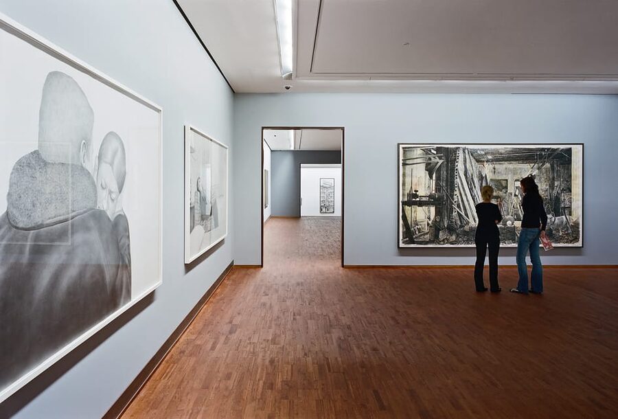 Tickets for the Albertina Exhibitions - Audio guides: when they help, and when they do not
