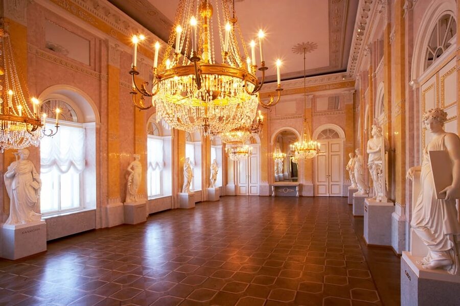 Tickets for the Albertina Exhibitions - Getting there in Vienna: fast routes to Albertinaplatz
