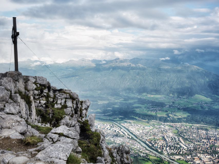 Top of Innsbruck: Roundtrip Cable Car Ticket - Timing, crowds, and weather: how to plan a smooth ride